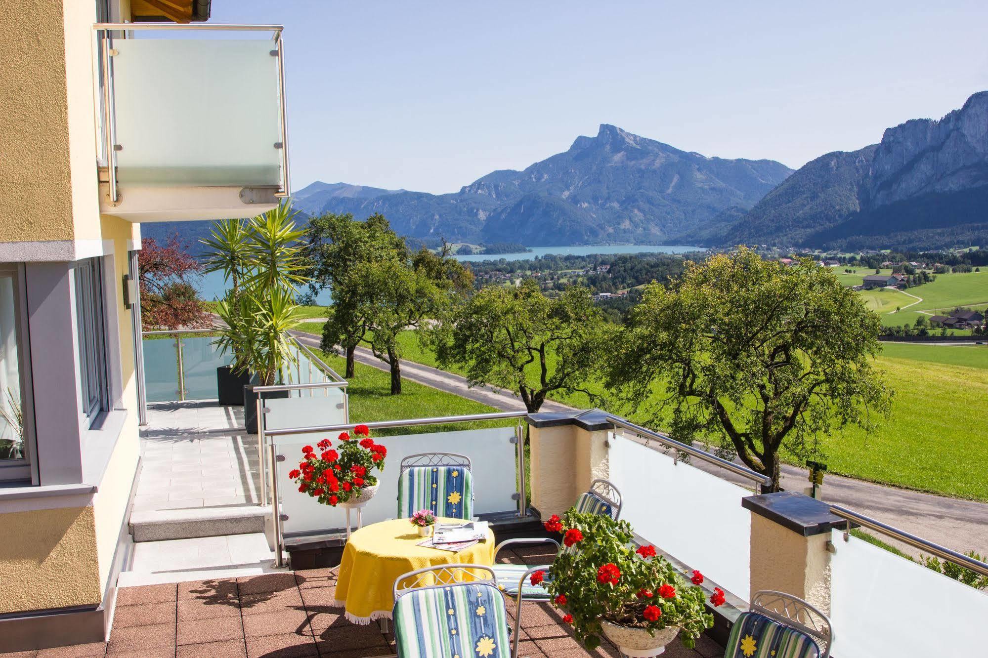 Gaestehaus Stabauer Mondsee Exterior photo