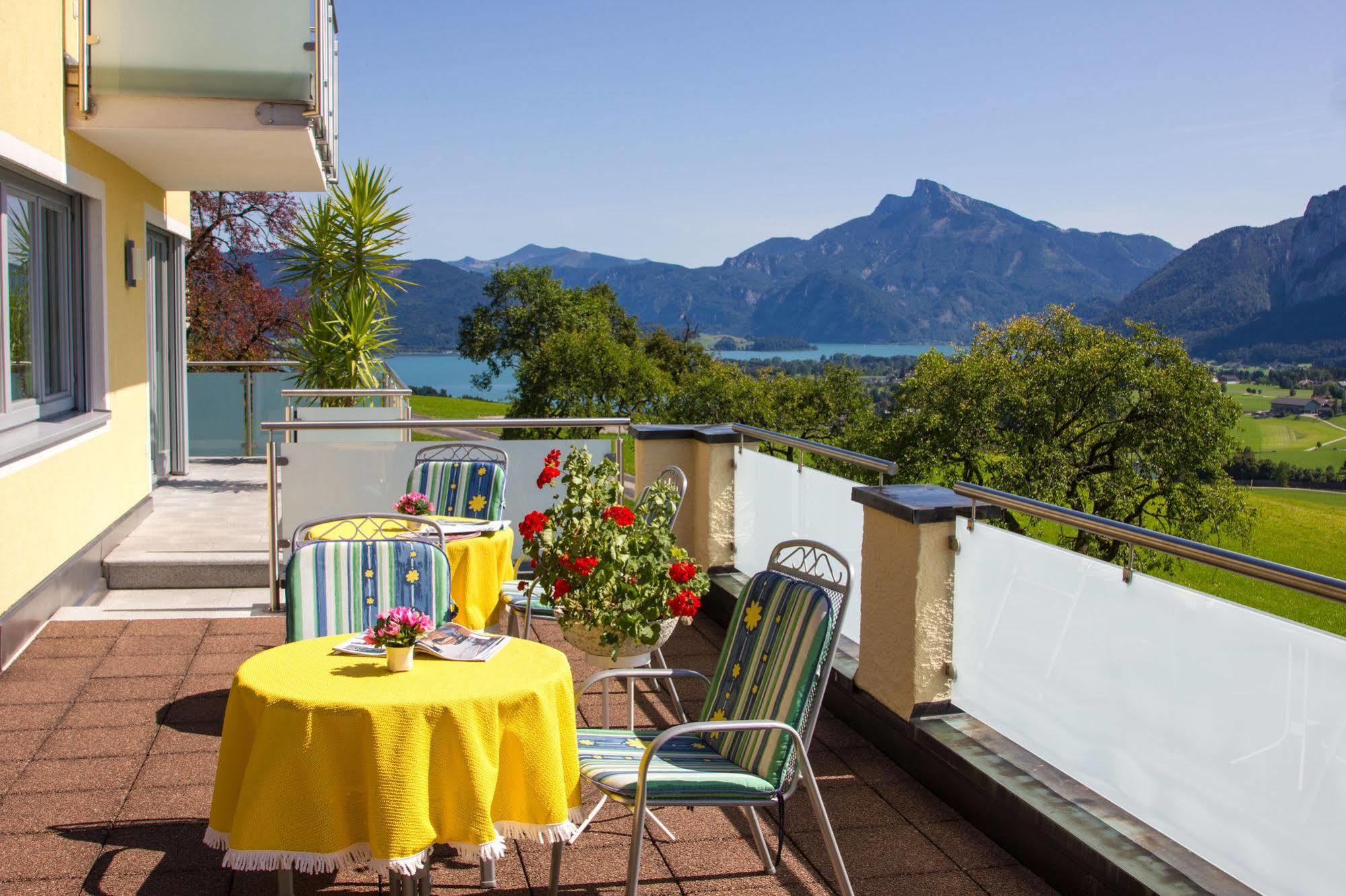 Gaestehaus Stabauer Mondsee Exterior photo